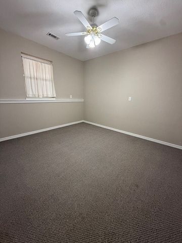 3765 Atlanta Place, Springdale, AR 72762