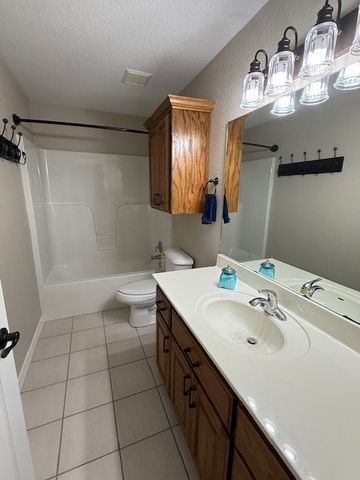 3765 Atlanta Place, Springdale, AR 72762