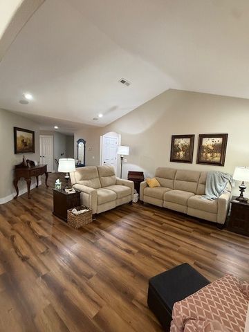 3765 Atlanta Place, Springdale, AR 72762