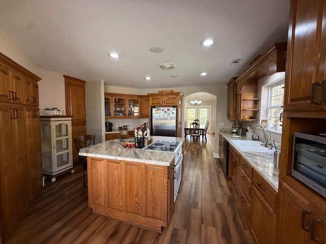 3765 Atlanta Place, Springdale, AR 72762