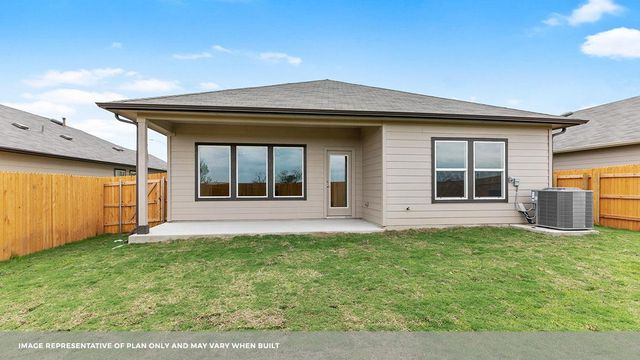 25517 Farmers Crop LN, Elgin, TX 78621