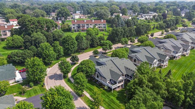 7021 Waterstone Lane, Woodbury, MN 55125