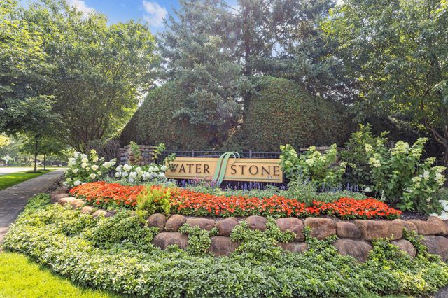 7021 Waterstone Lane, Woodbury, MN 55125