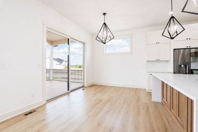 17303 Brookview Drive, Urbandale, IA 50263