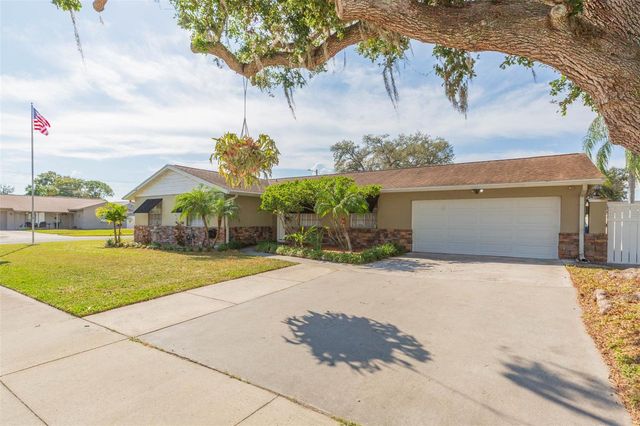 6710 MORNAY CIRCLE, Tampa, FL 33615