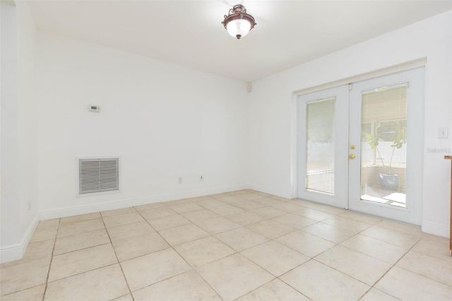 6710 MORNAY CIRCLE, Tampa, FL 33615