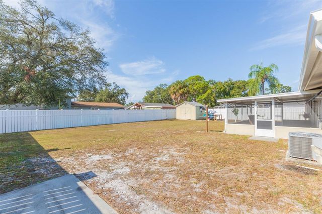 6710 MORNAY CIRCLE, Tampa, FL 33615