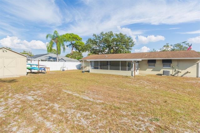 6710 MORNAY CIRCLE, Tampa, FL 33615