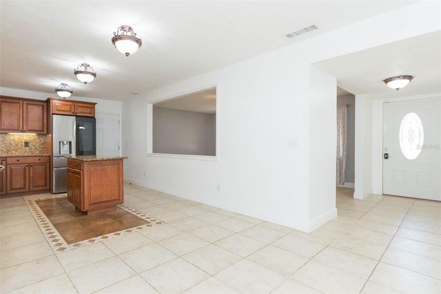 6710 MORNAY CIRCLE, Tampa, FL 33615