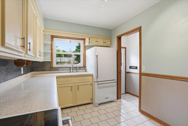 209 N Marietta Street, Verona, WI 53593