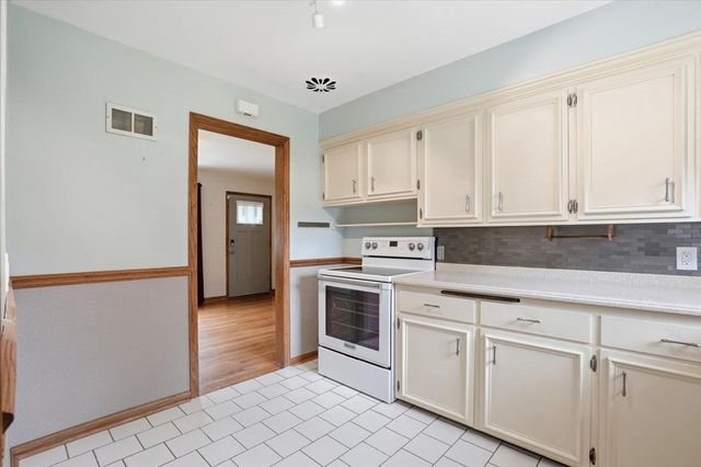 209 N Marietta Street, Verona, WI 53593