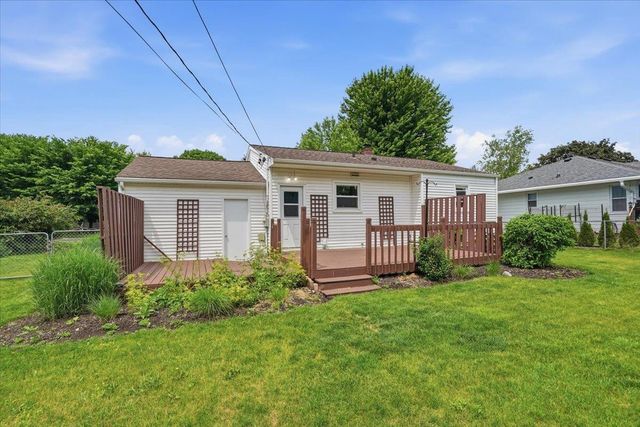 209 N Marietta Street, Verona, WI 53593
