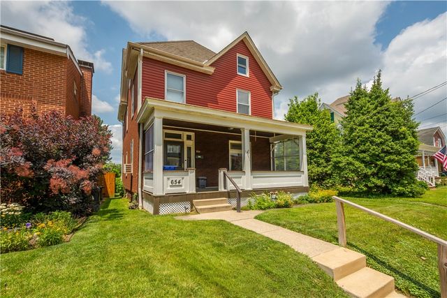 654 Orchard Ave, Bridgeville, PA 15017