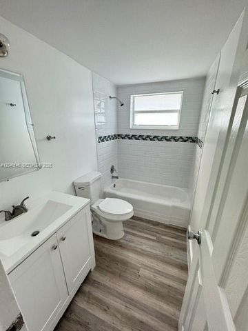 7925 West Dr 9, North Bay Village, FL 33141