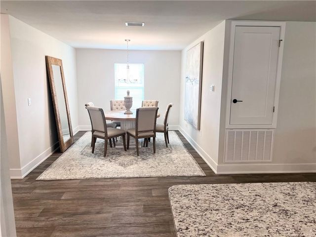 4377 Alden Circle E, Mobile, AL 36695