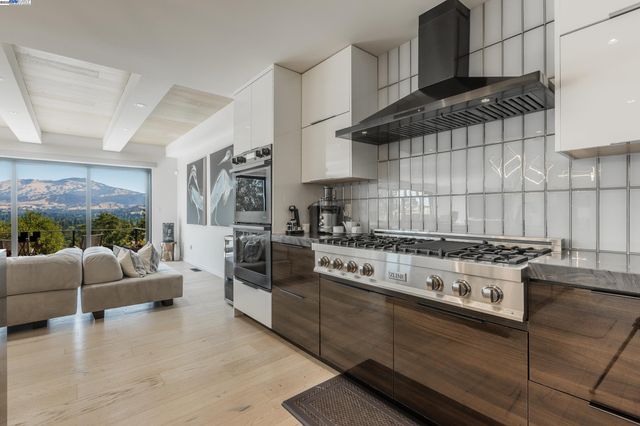 5 Sky Terrace, Danville, CA 94526