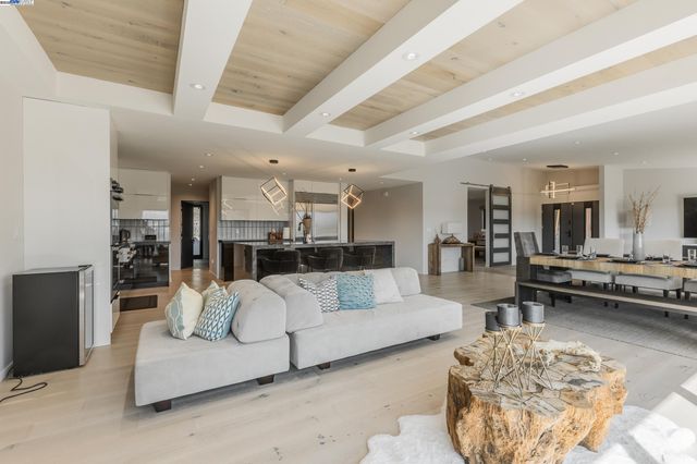 5 Sky Terrace, Danville, CA 94526