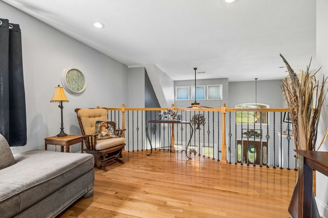 3128 31E Hwy, Bethpage, TN 37022