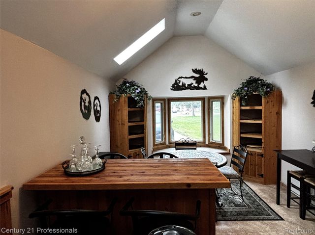 19435 Angling Street, Livonia, MI 48152