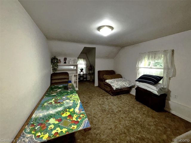 19435 Angling Street, Livonia, MI 48152