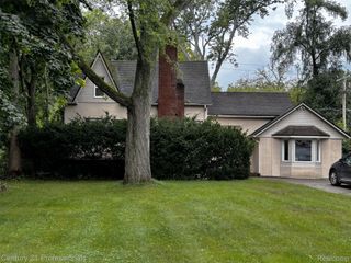 19435 Angling Street, Livonia, MI 48152