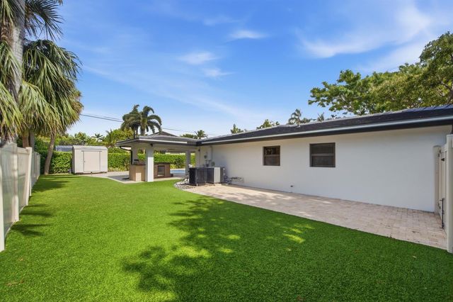 1619 Bayview Drive, Fort Lauderdale, FL 33305