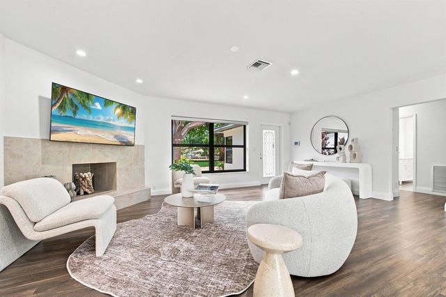 1619 Bayview Drive, Fort Lauderdale, FL 33305