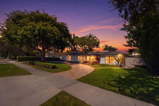 1619 Bayview Drive, Fort Lauderdale, FL 33305