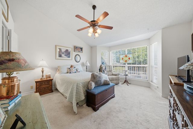 927 Lightstone Dr, San Antonio, TX 78258