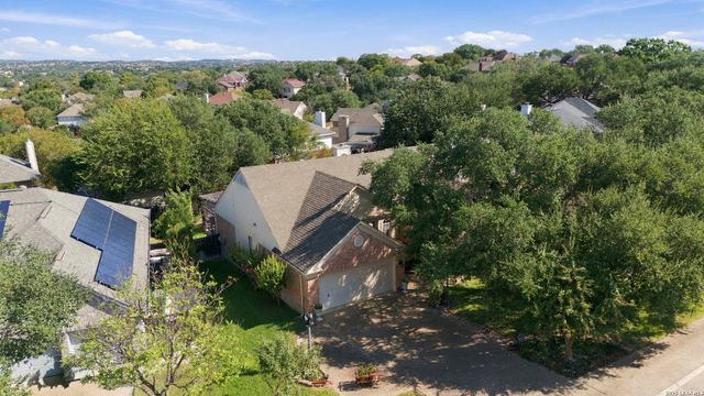 927 Lightstone Dr, San Antonio, TX 78258