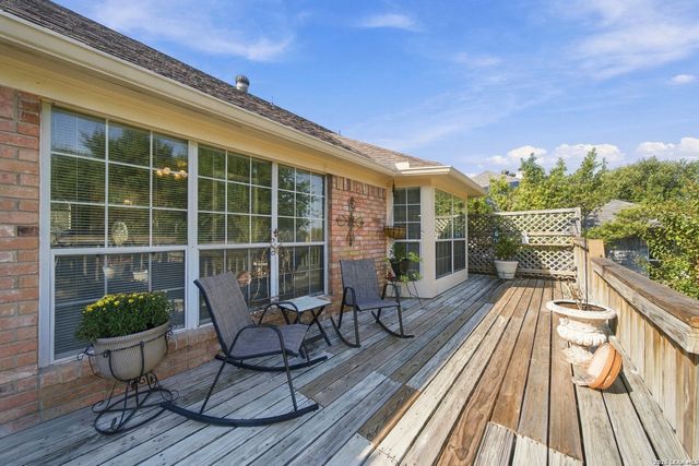 927 Lightstone Dr, San Antonio, TX 78258