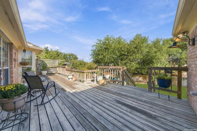 927 Lightstone Dr, San Antonio, TX 78258
