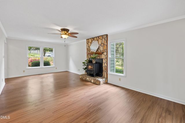 3404 Surry Hill Lane, Apex, NC 27539