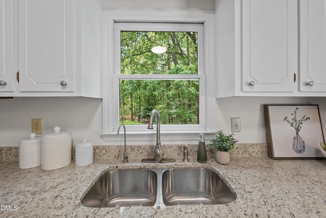 3404 Surry Hill Lane, Apex, NC 27539