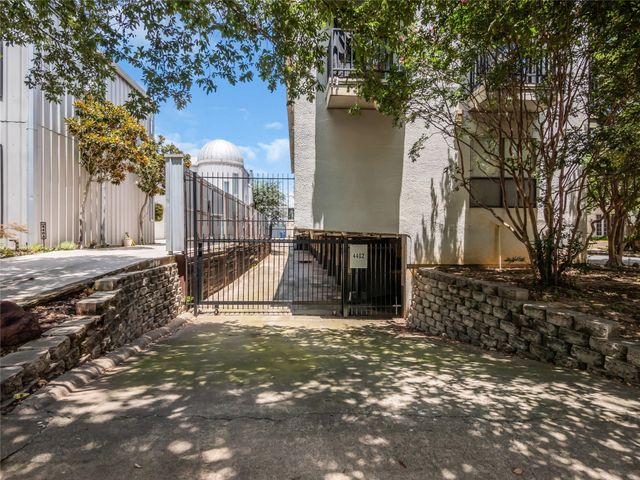 4402 Holland Avenue 103, Dallas, TX 75219