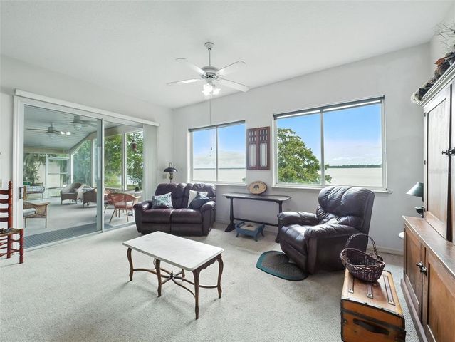 6048 UNA DRIVE, Sanford, FL 32773
