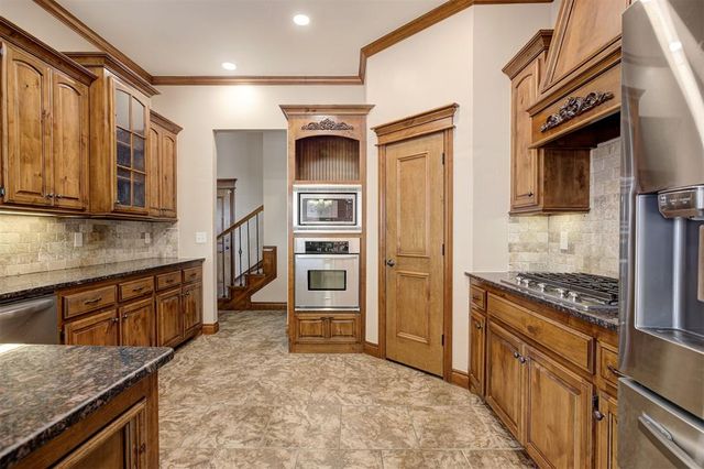 15900 SW 25th Street, El Reno, OK 73036