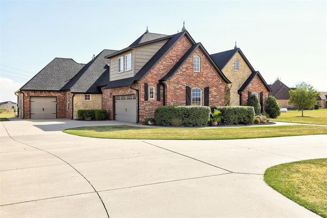 15900 SW 25th Street, El Reno, OK 73036