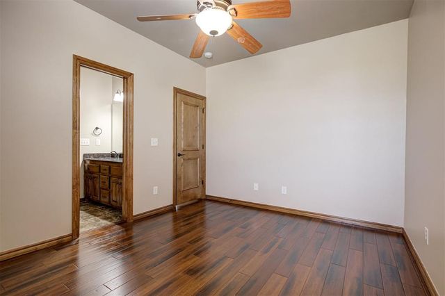 15900 SW 25th Street, El Reno, OK 73036