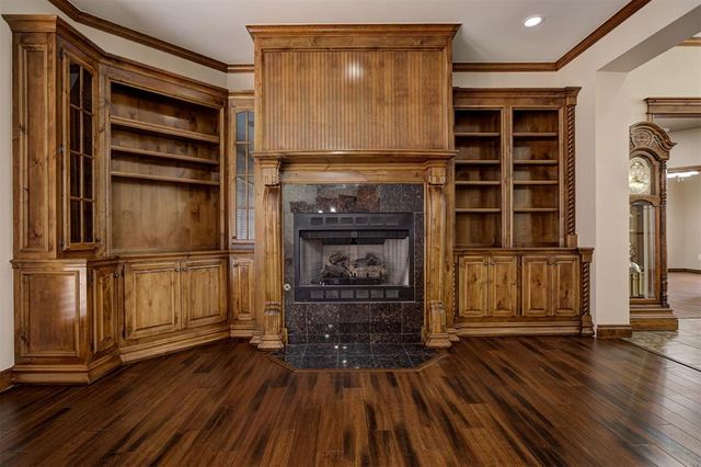 15900 SW 25th Street, El Reno, OK 73036