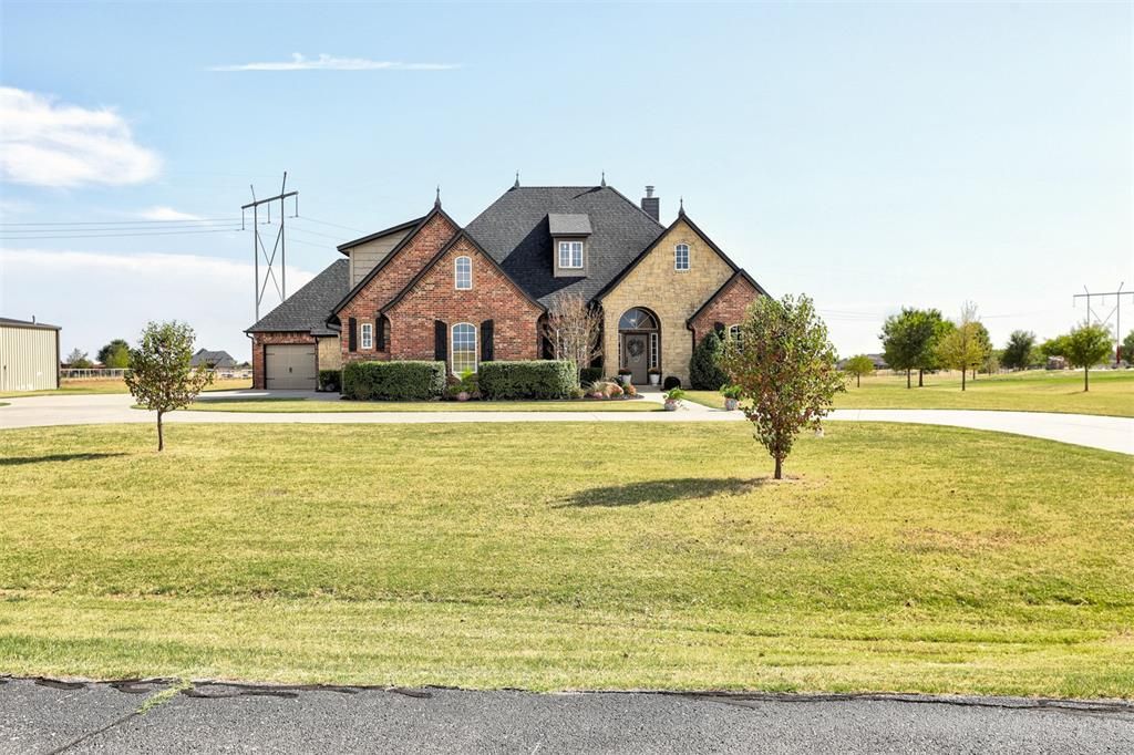 15900 SW 25th Street, El Reno, OK 73036