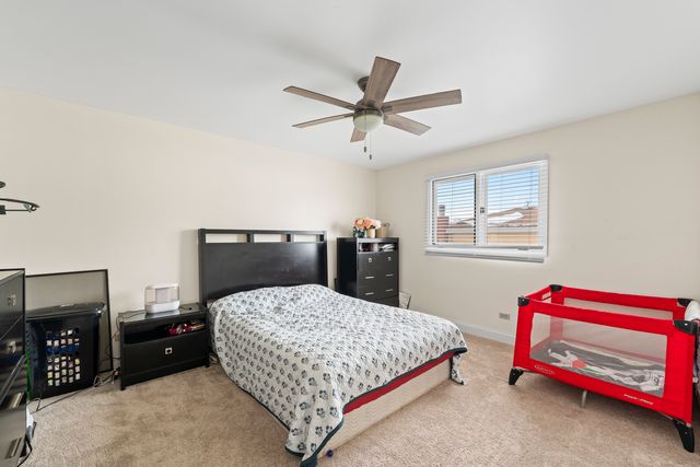 9109 Crescent Court, Oak Lawn, IL 60453