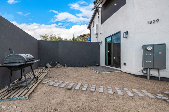 1829 W CLOUD Road, Phoenix, AZ 85086