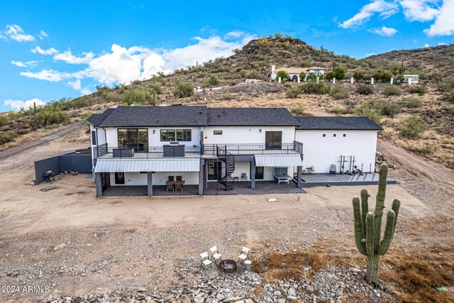1829 W CLOUD Road, Phoenix, AZ 85086