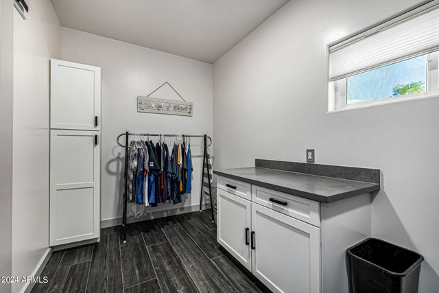 1829 W CLOUD Road, Phoenix, AZ 85086