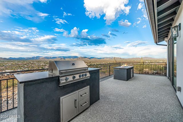 1829 W CLOUD Road, Phoenix, AZ 85086