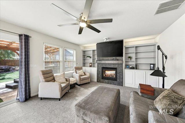 8007 W Scardale Ct, Boise, ID 83704