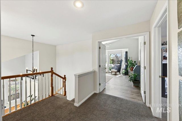 8007 W Scardale Ct, Boise, ID 83704