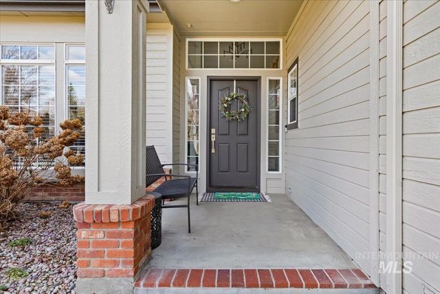 8007 W Scardale Ct, Boise, ID 83704