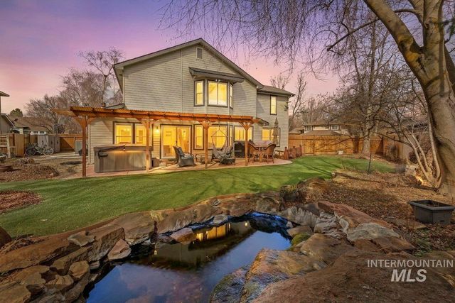 8007 W Scardale Ct, Boise, ID 83704